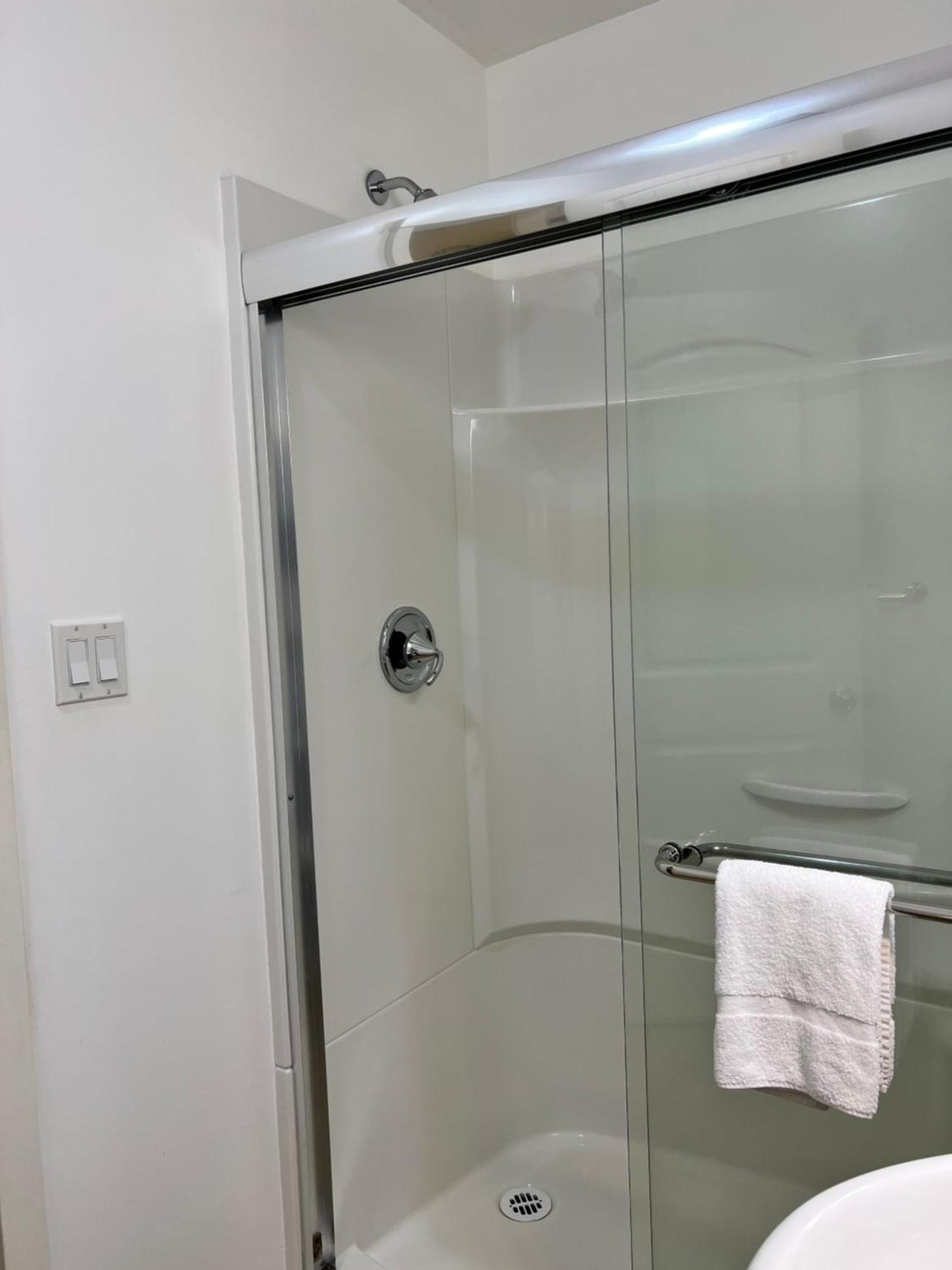 Sea Edge Motel 팍스빌 객실 사진