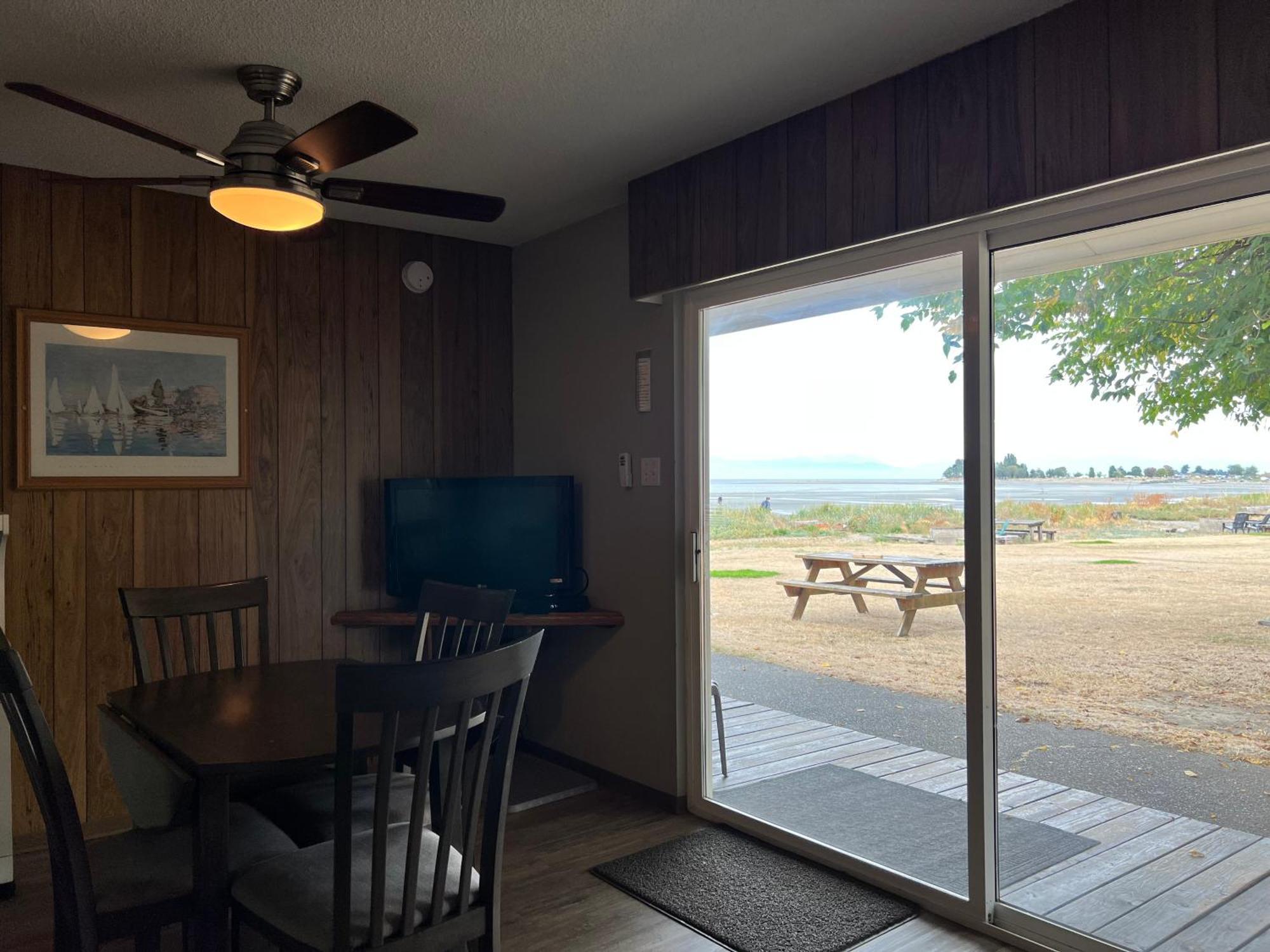 Sea Edge Motel 팍스빌 객실 사진